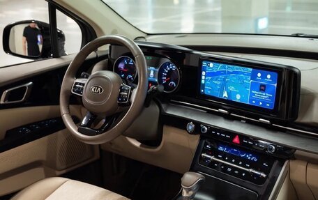 KIA Carnival, 2020 год, 3 950 000 рублей, 9 фотография