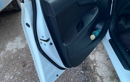 Toyota Corolla, 2012 год, 900 000 рублей, 13 фотография