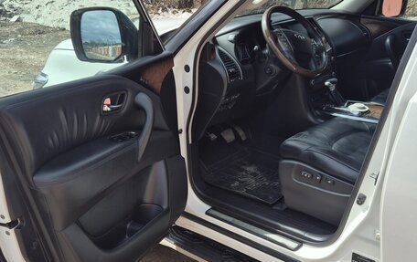 Infiniti QX56, 2011 год, 3 300 000 рублей, 10 фотография