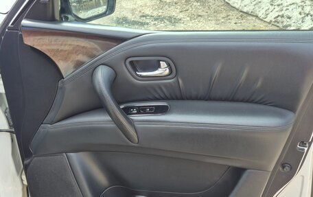 Infiniti QX56, 2011 год, 3 300 000 рублей, 22 фотография