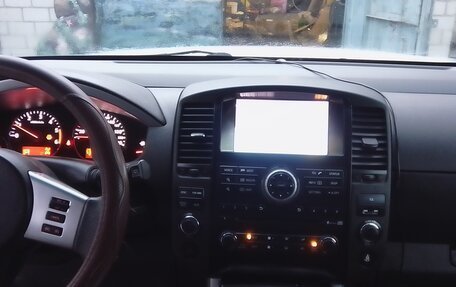 Nissan Pathfinder, 2014 год, 1 900 000 рублей, 10 фотография