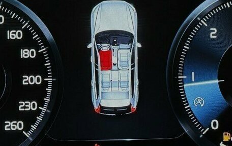 Volvo XC60 II, 2017 год, 3 290 000 рублей, 6 фотография