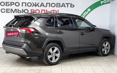 Toyota RAV4, 2020 год, 3 240 000 рублей, 4 фотография