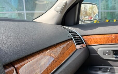 Cadillac SRX II рестайлинг, 2008 год, 700 000 рублей, 11 фотография