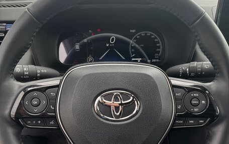 Toyota RAV4, 2024 год, 4 000 000 рублей, 9 фотография