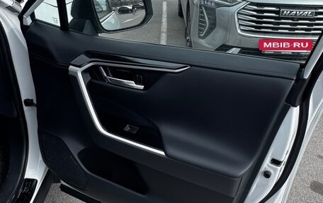 Toyota RAV4, 2024 год, 4 000 000 рублей, 12 фотография