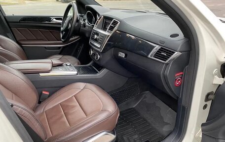 Mercedes-Benz GL-Класс, 2012 год, 2 170 000 рублей, 7 фотография