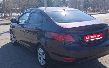 Hyundai Solaris II рестайлинг, 2012 год, 700 000 рублей, 8 фотография