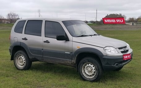 Chevrolet Niva I рестайлинг, 2010 год, 377 000 рублей, 1 фотография