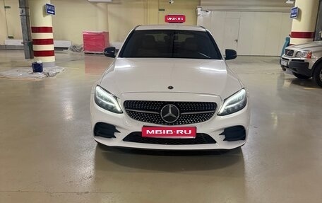 Mercedes-Benz C-Класс, 2019 год, 3 850 000 рублей, 1 фотография
