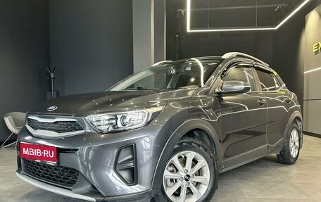 KIA Stonic, 2019 год, 1 800 000 рублей, 1 фотография