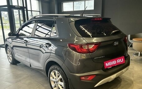 KIA Stonic, 2019 год, 1 800 000 рублей, 7 фотография