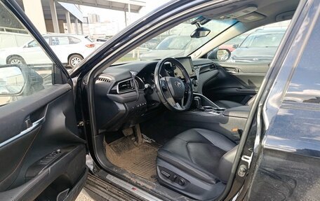 Toyota Camry, 2021 год, 3 099 000 рублей, 7 фотография