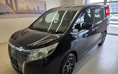 Toyota Voxy III, 2015 год, 1 800 000 рублей, 1 фотография