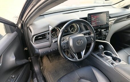 Toyota Camry, 2021 год, 3 099 000 рублей, 12 фотография