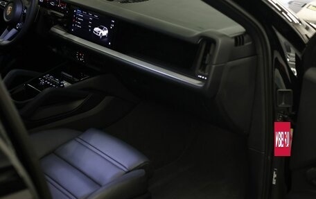 Porsche Cayenne III, 2024 год, 15 950 000 рублей, 28 фотография