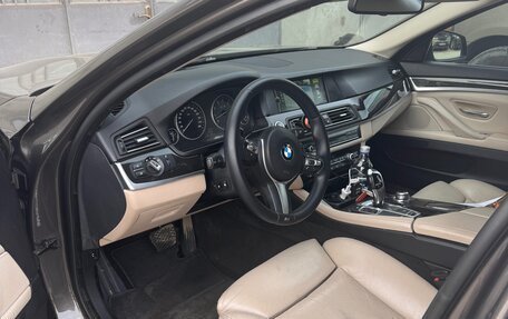 BMW 5 серия, 2011 год, 1 250 000 рублей, 7 фотография