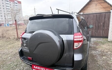 Toyota RAV4, 2011 год, 1 550 000 рублей, 2 фотография