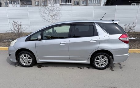 Honda Fit Shuttle I рестайлинг, 2012 год, 1 200 000 рублей, 2 фотография