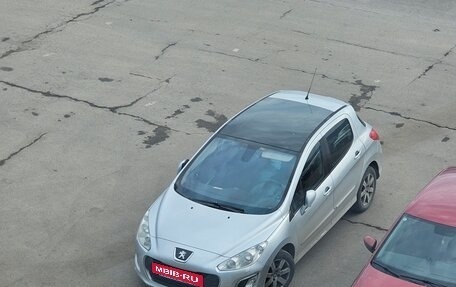 Peugeot 308 II, 2011 год, 599 000 рублей, 14 фотография