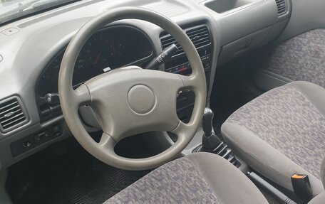 Suzuki Swift II, 2003 год, 110 000 рублей, 3 фотография