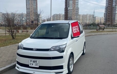 Toyota Spade, 2013 год, 780 000 рублей, 2 фотография