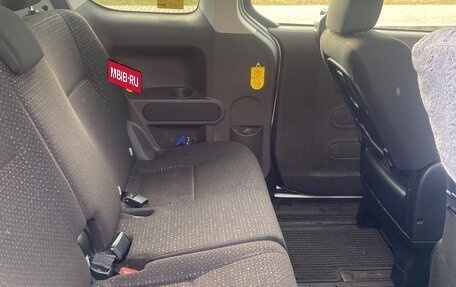 Toyota Spade, 2013 год, 780 000 рублей, 14 фотография