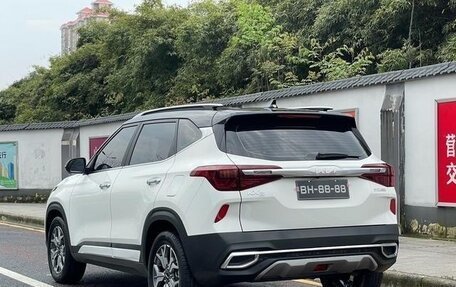 KIA Seltos I, 2023 год, 1 860 006 рублей, 4 фотография