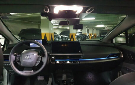 Toyota Prius IV XW50, 2025 год, 4 035 173 рублей, 5 фотография