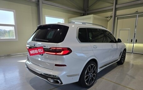 BMW X7, 2025 год, 13 700 000 рублей, 16 фотография