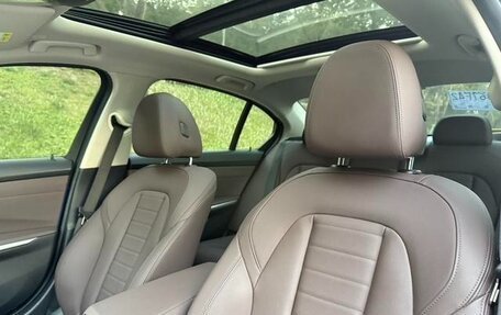 BMW 3 серия, 2021 год, 3 300 000 рублей, 11 фотография