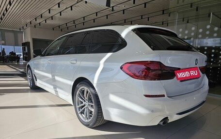 BMW 5 серия, 2019 год, 2 790 000 рублей, 5 фотография