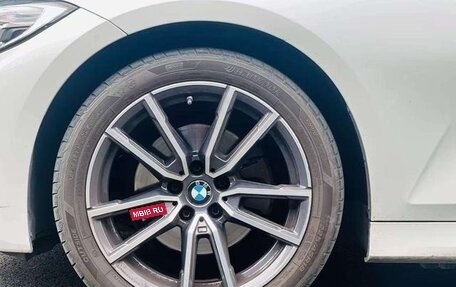 BMW 3 серия, 2021 год, 3 100 000 рублей, 14 фотография