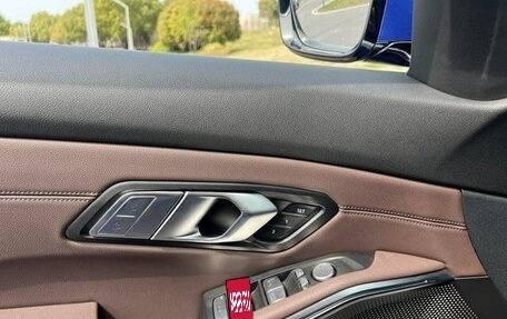 BMW 3 серия, 2021 год, 3 100 000 рублей, 16 фотография