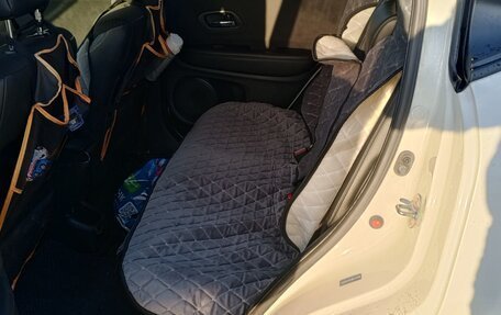 Honda Vezel, 2021 год, 1 750 000 рублей, 12 фотография