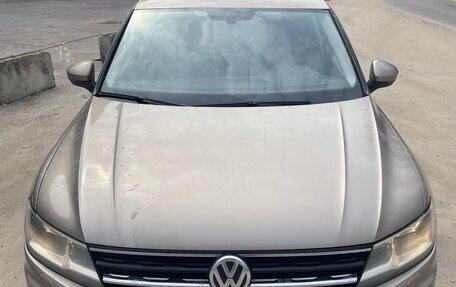 Volkswagen Tiguan II, 2018 год, 1 550 000 рублей, 7 фотография