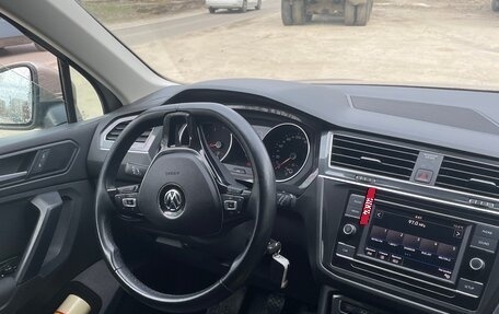 Volkswagen Tiguan II, 2018 год, 1 550 000 рублей, 3 фотография
