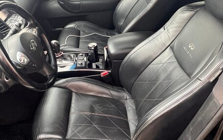 Infiniti QX70, 2014 год, 1 880 000 рублей, 16 фотография