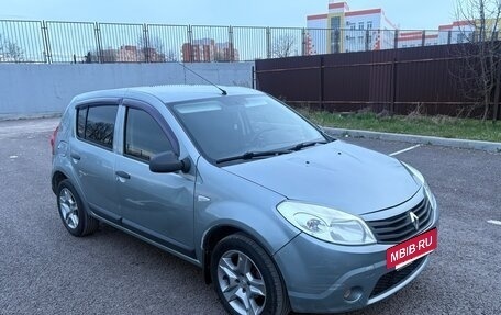 Renault Sandero I, 2010 год, 349 000 рублей, 3 фотография
