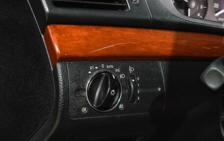 Mercedes-Benz E-Класс, 2007 год, 1 049 000 рублей, 18 фотография