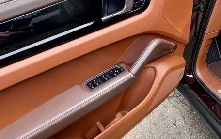 Porsche Cayenne III, 2019 год, 9 000 000 рублей, 15 фотография