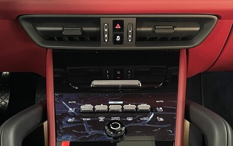 Porsche Cayenne III, 2025 год, 14 000 013 рублей, 14 фотография