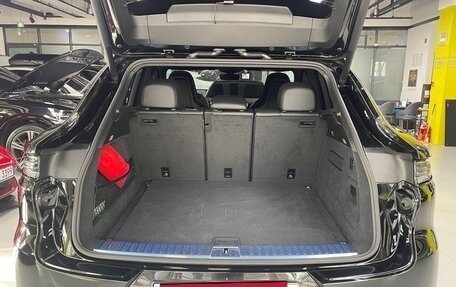 Porsche Cayenne III, 2025 год, 14 000 013 рублей, 8 фотография