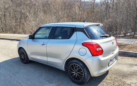 Suzuki Swift V, 2018 год, 868 000 рублей, 3 фотография