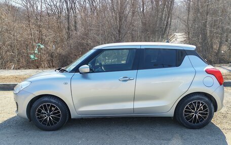 Suzuki Swift V, 2018 год, 868 000 рублей, 2 фотография