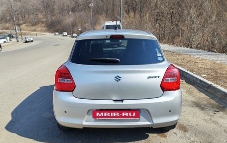 Suzuki Swift V, 2018 год, 868 000 рублей, 4 фотография