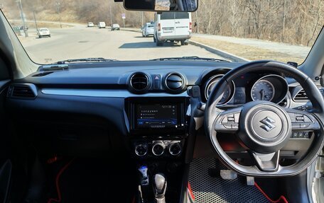 Suzuki Swift V, 2018 год, 868 000 рублей, 11 фотография