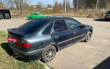 Renault Laguna II, 1994 год, 4 фотография