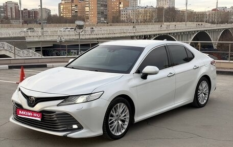 Toyota Camry, 2020 год, 2 820 000 рублей, 1 фотография