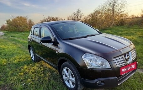 Nissan Qashqai, 2009 год, 850 000 рублей, 2 фотография